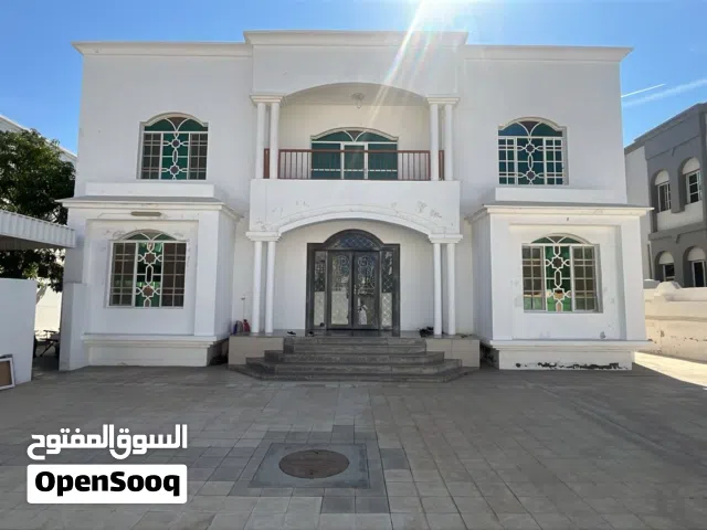 بيت فخم  ارضي واول للبيع