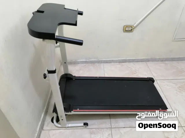 جهاز تدريب لياقة مشي وركض مجهود بدني وليس كهربائي سهل الاستعمال