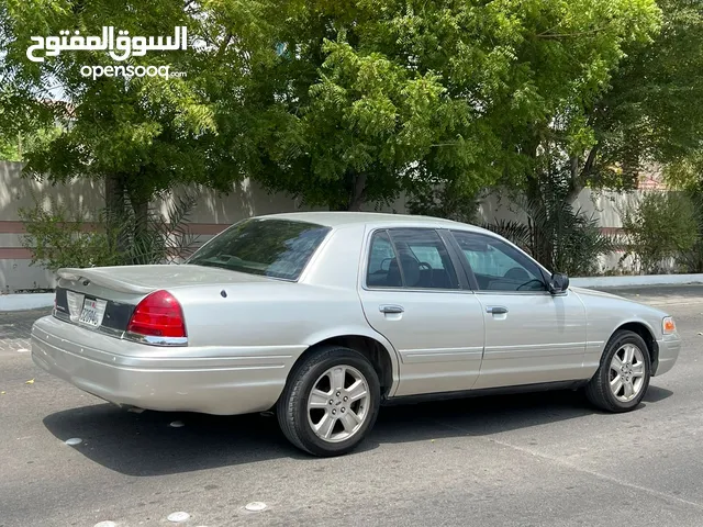 Used Ford Crown Victoria in Central Governorate