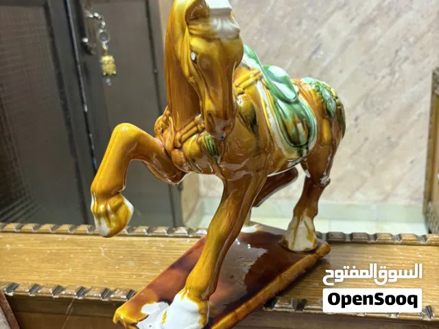 حصان مصنوع من الزجاج