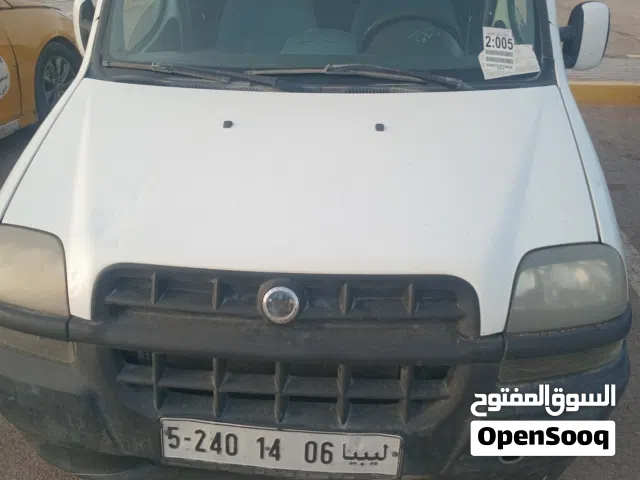 2005 فيات دوبلو