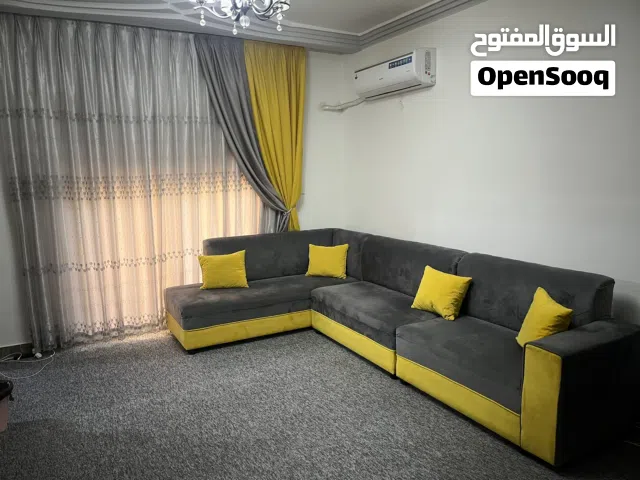طقم كنب كورنر بحالة ممتازة