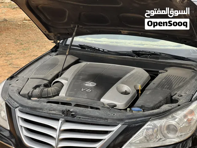 السلام عليكم سيارة Hyundai Genasis 2010 سيارة تبارك الرحمن عيب لا سيارة