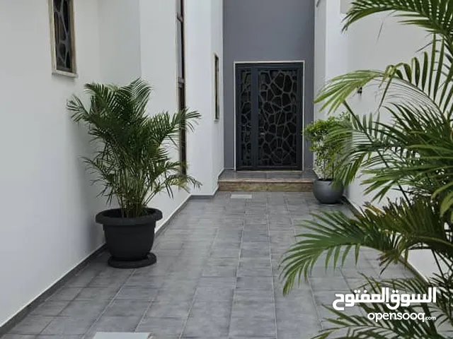 480 m2 More than 6 bedrooms Villa for Sale in Tripoli Alfornaj
