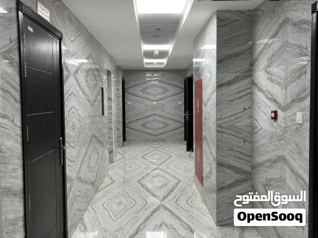 @ For family flat with AC And balcony in fujairah (Alhail)