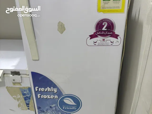 فريزر عامودي وفريزر ارضي شغال كويس