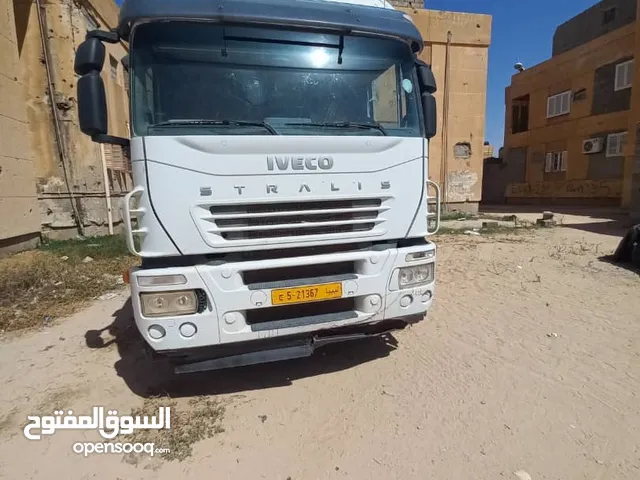 Tractor Unit Iveco 2006 in Sirte