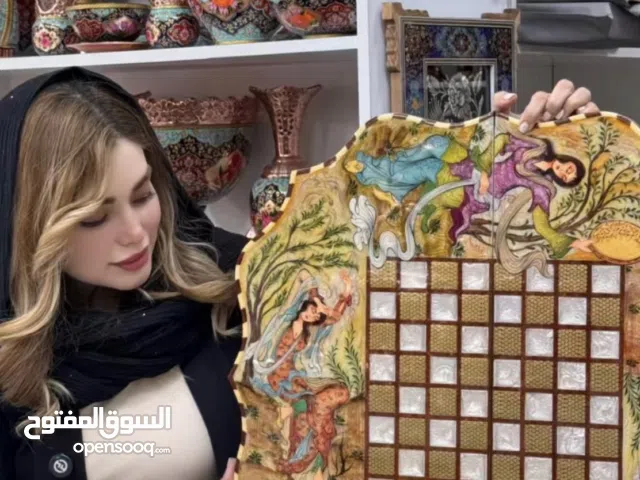 رقعة شطرنج وطاولة نرد إيرانية فاخرة صناعة يدوية