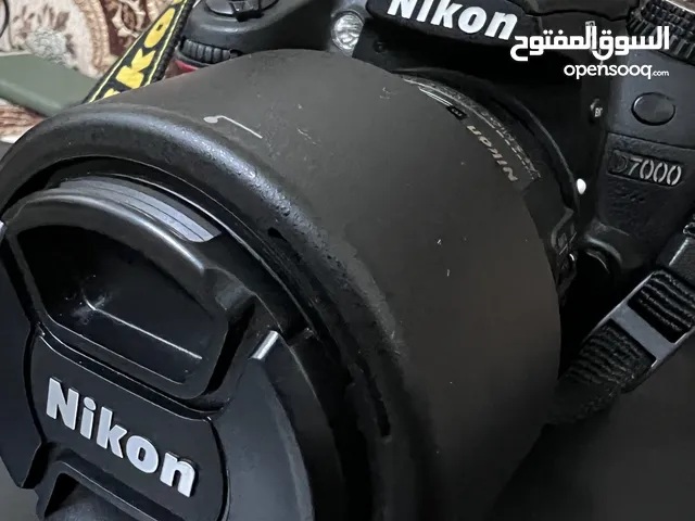 كاميرا نيكون D7000