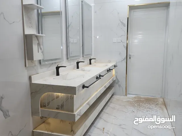 1000 m2 More than 6 bedrooms Villa for Sale in Najran al hadn