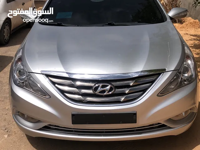 Used Hyundai Sonata in Tripoli