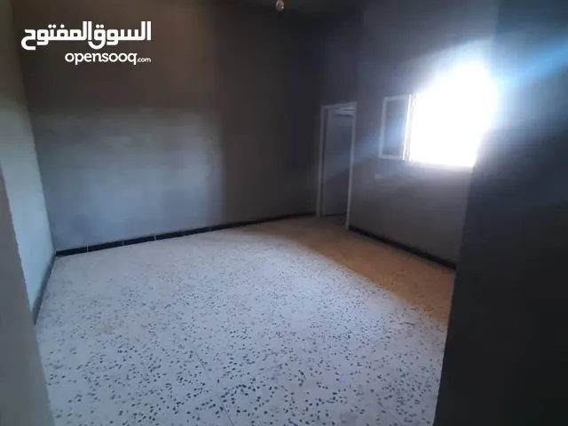200 m2 3 Bedrooms Townhouse for Sale in Tripoli Qasr Bin Ghashir