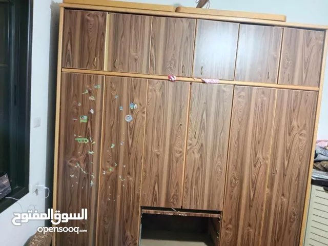 خزانة 6ضرف طابقين خشب لاتييه18 ملبسه وجه فرمايكا سرير طابقين خشب لاتييه18 تفصيل مش تجاري سلم زان