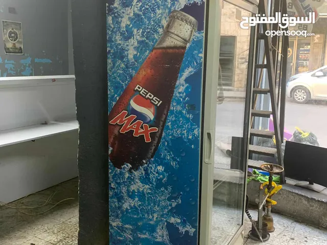 ثلاجة عرض مشروبات