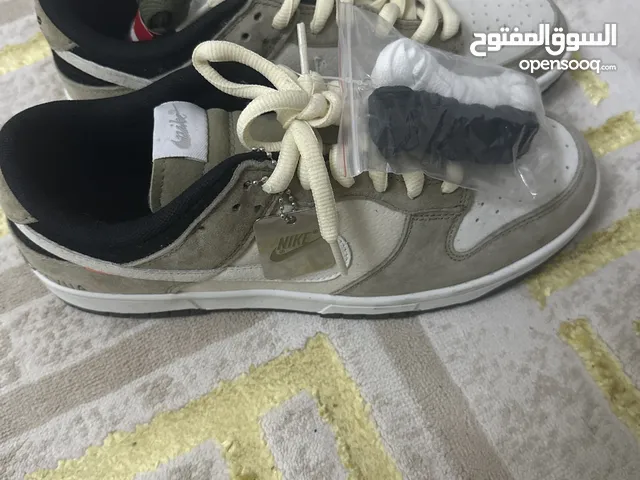 43 Others in Sharjah