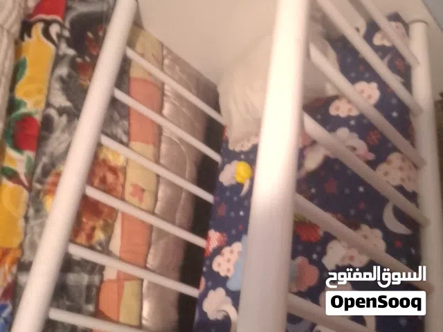 تخت بيبي خشب للبيع