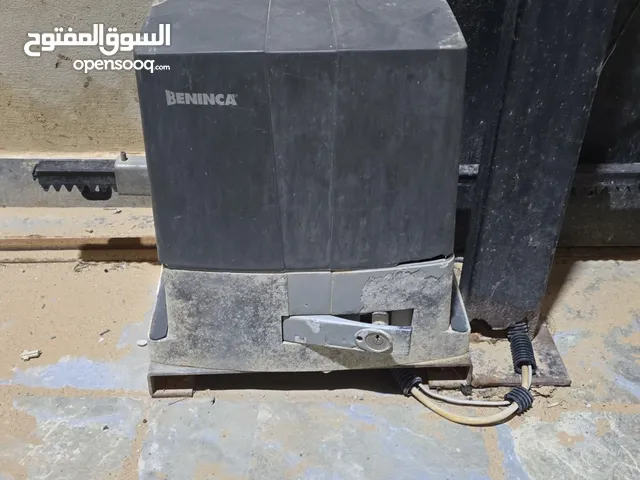 صيانة جميع محركات الابواب والقراجات