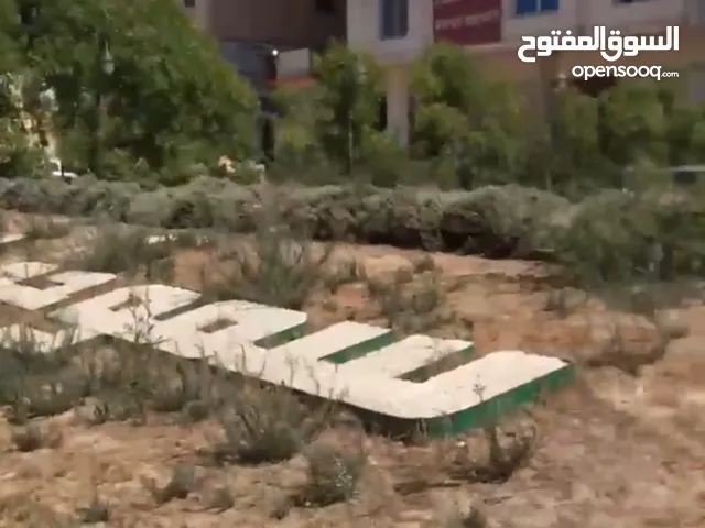 شقة مميزة داخل كمبوند راقٍ في سموحة + باكيه جراج