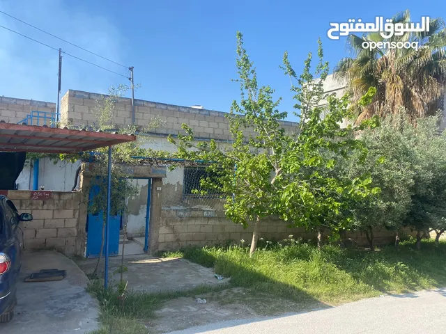 140 m2 3 Bedrooms Townhouse for Sale in Zarqa Al Hashemieh
