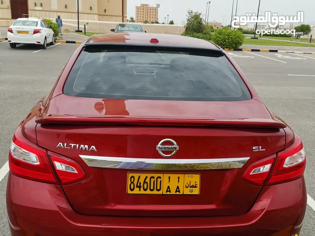 Used Nissan Altima in Al Batinah