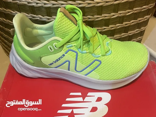 new balance جوتي