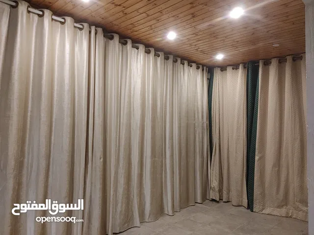 روف فاضي للايجار