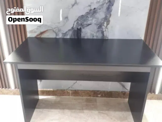 ميز مكتبي للبيع