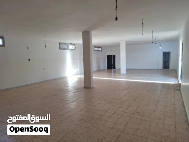 محل مع دورة مياه حديثة للإيجار – من المالك مباشرة (دون وسيط) 3000 دينار شهريا