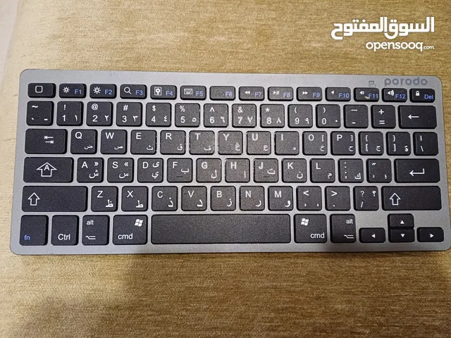 كيبورد للكتابة فقط  يشتغل عن طريق البطاريات
