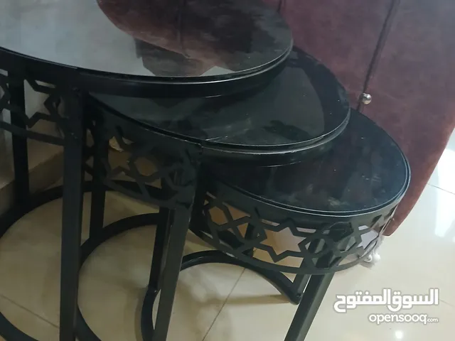 طقمين طاولات للبيع