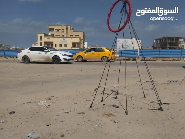 اسطي تسليك مجاري وتسريح السربنتينات وتسليك اللوندينو والمرحاض وتنضيف الآبار السوده