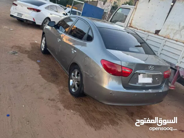 عربية تحكي عن نفسها ورثنا حق محامي اي بوكو بس ورقنا عند محامي يعني ماتخاف