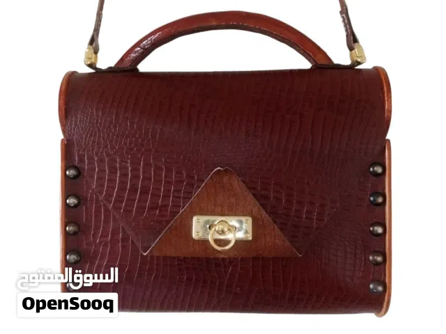 حقائب وشنط نسائي جلد طبيعي من ماركة Almond Branch العالميه