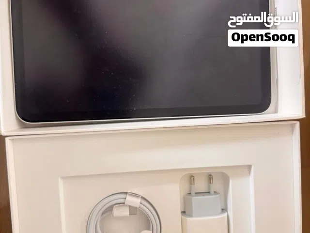 Apple iPad 128 GB in Al Dakhiliya