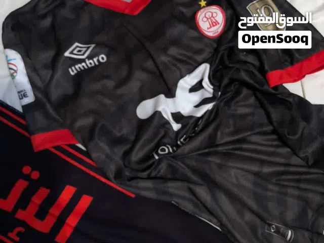 تيشرتات نادي الاتحاد الليبي بيع جملة وبسعر(15) وساهل مستعجل