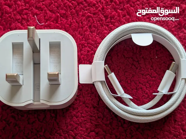 Charger iPhone 15 Pro Max 20W Original