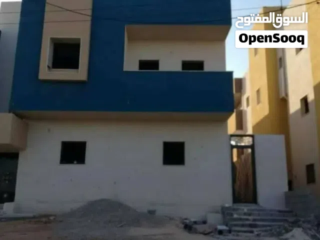 شقة ارضية للبيع او الاستبدال مكانها الخمس طريق.مصنع الصابون