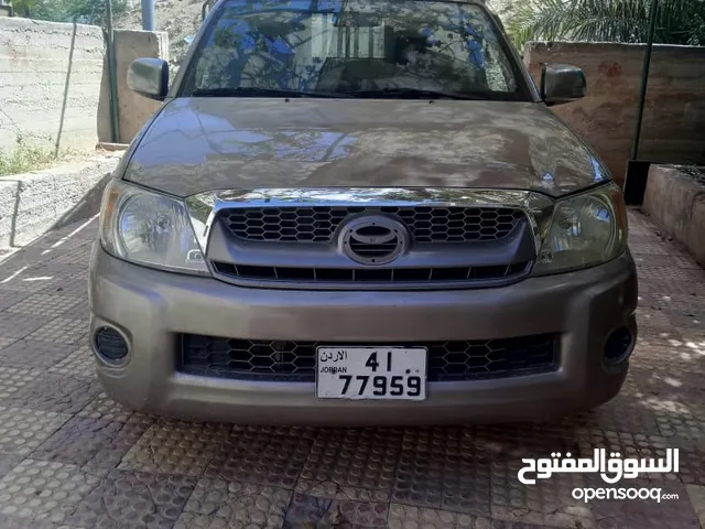 Used Toyota Hilux in Jordan Valley