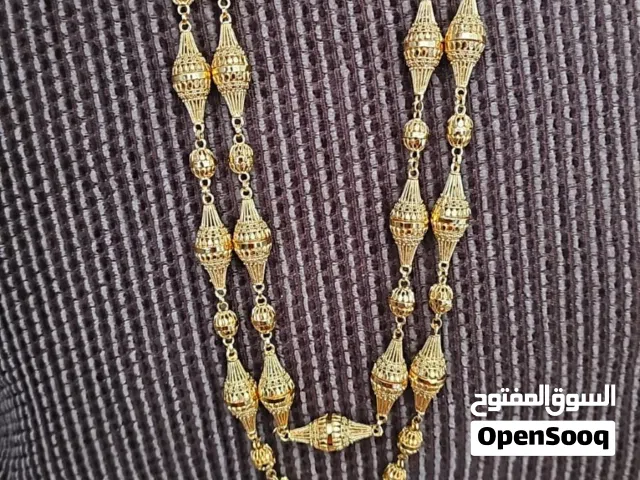 عقد مطلي ذهب كبير