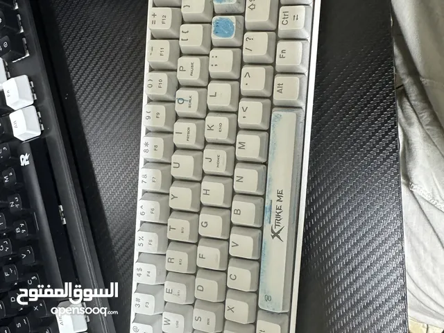 كيبورد ومستعمل سبوع درهم 250