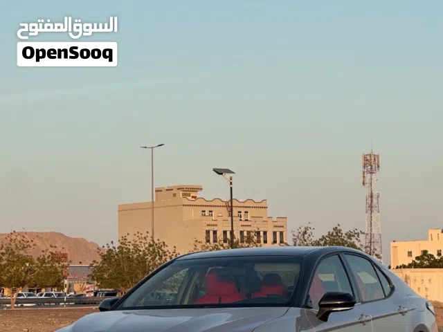 2019 تويوتا كامري LE