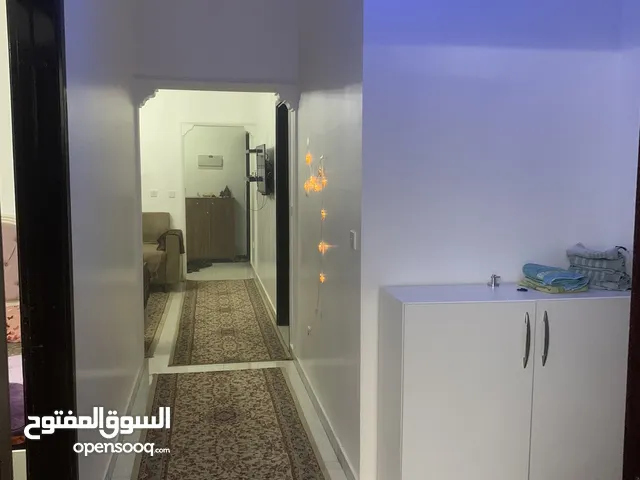 140 ft 3 Bedrooms Apartments for Sale in Benghazi Qar Yunis