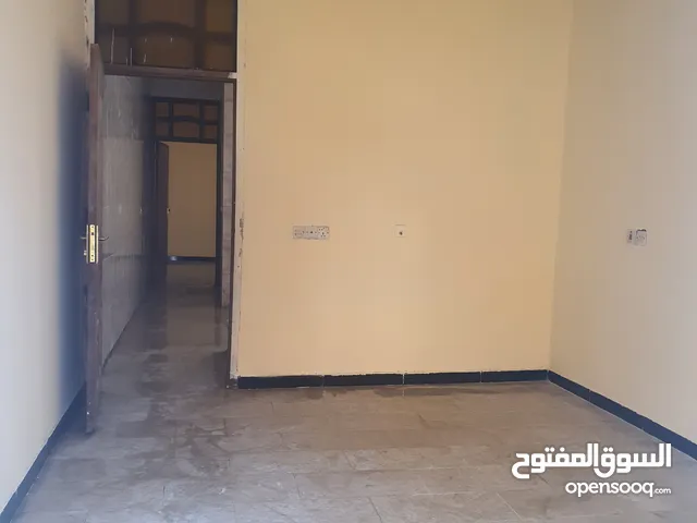 140 m2 4 Bedrooms Townhouse for Sale in Baghdad Ghadeer