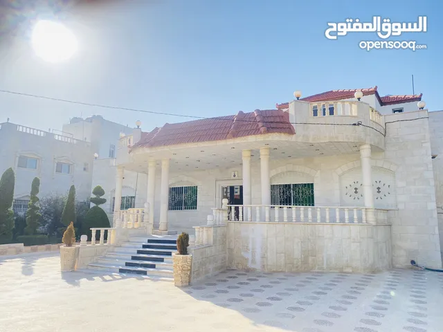 400 m2 More than 6 bedrooms Villa for Sale in Ramtha Romtha