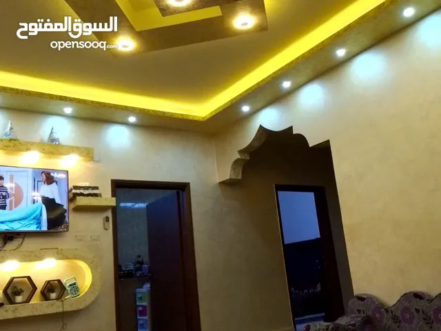 510 m2 3 Bedrooms Townhouse for Sale in Zarqa Al Sukhneh
