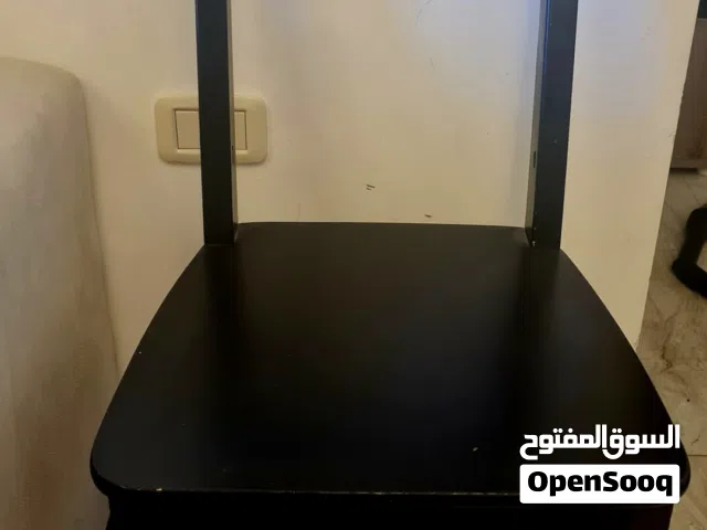 كرسي ايكيا خشب لون بني محروق