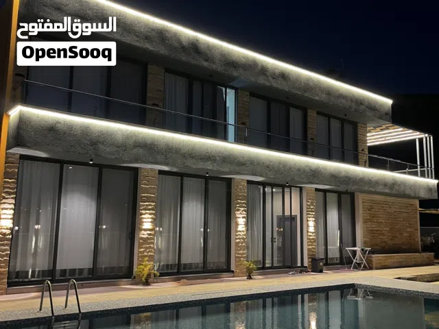 3 Bedrooms Chalet for Rent in Amman Mahes