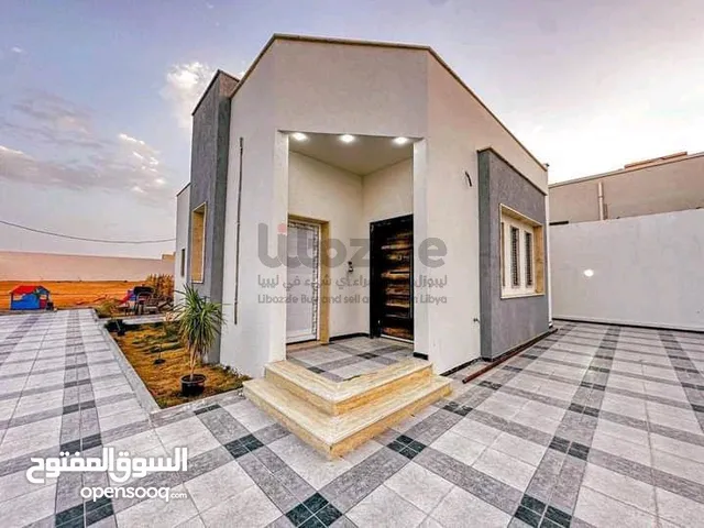 130 m2 3 Bedrooms Townhouse for Rent in Tripoli Al-Baesh