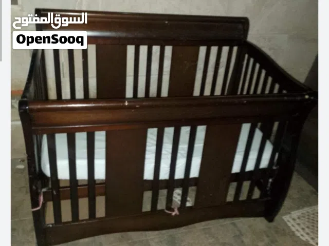سرير اطفال من ماركة جيجلز giggles