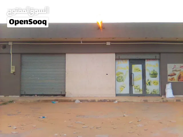 محل للإيجار في طريق الاحياء البريه